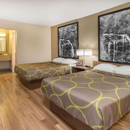 Super 8 By Wyndham Asheville Airport Fletcher Extérieur photo