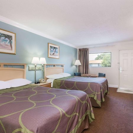 Super 8 By Wyndham Asheville Airport Fletcher Extérieur photo