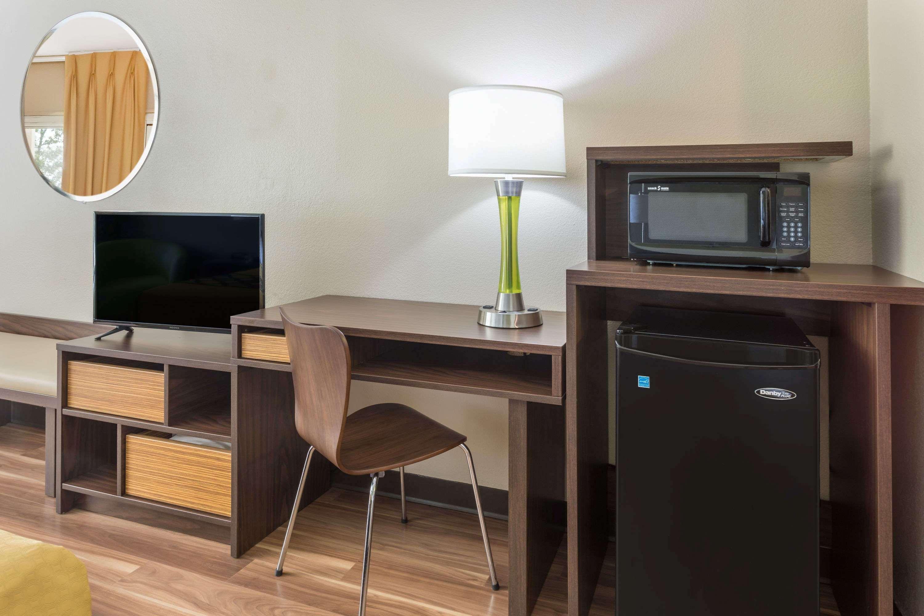 Super 8 By Wyndham Asheville Airport Fletcher Extérieur photo